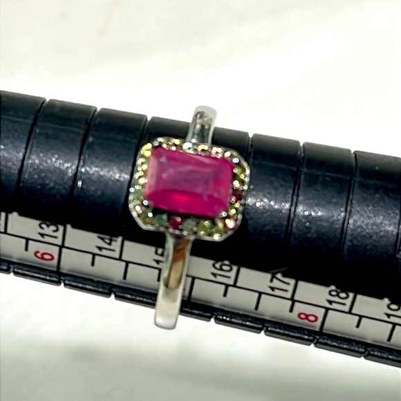 Jewelry - 1.5ct Ruby Sapphires 14KGP Ring